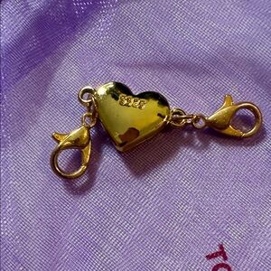 Gold Heart Clasp Necklace